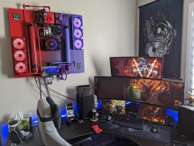 computer gaming setup